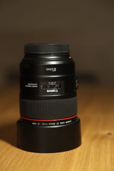 canon ef 85 14 - купити фототехніку, відеотехніку - Ціна на OLX.ua