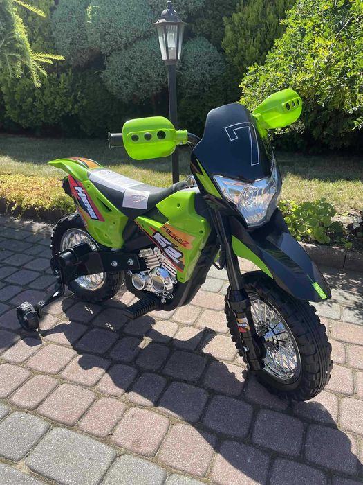 Motor Cross na akumulator Motorek Pomocnicze boczne kółka Dźwięki LED