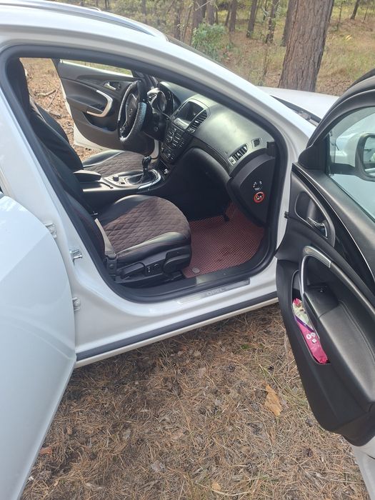 Продам opel insignia
