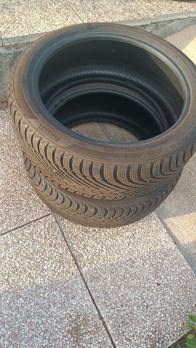 Par de Pneus Pirelli 225/45/18