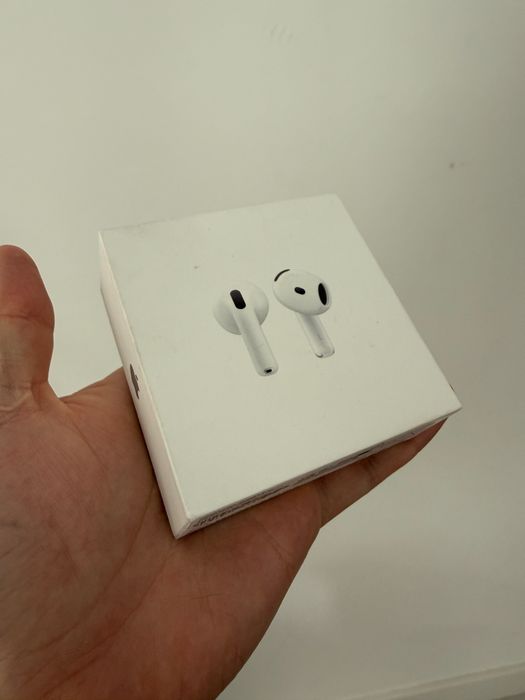 Sluchawki Airpods 4 Mxp63 Nowe zapakowane