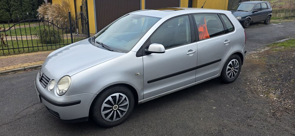Polo 1.2 benzyna 2002r
