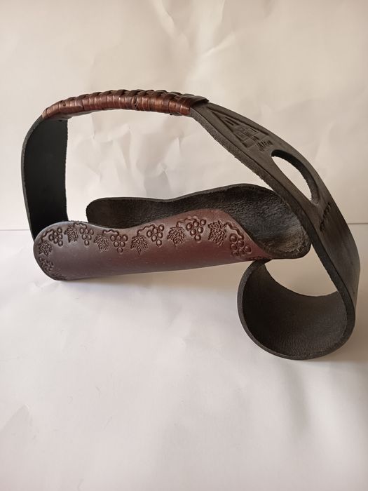 Suporte para garrafa de vinho