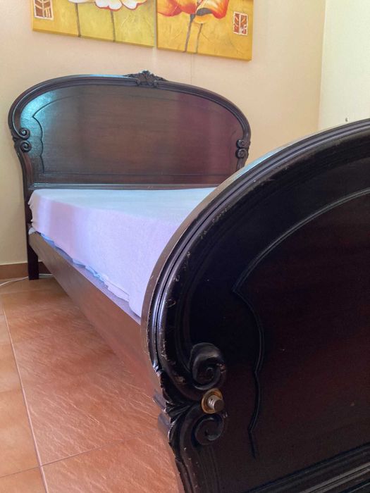 Cama de casal + colchão