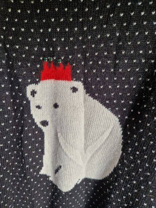 Sweter zimowy z niedźwiedziem w kropki 42 XL