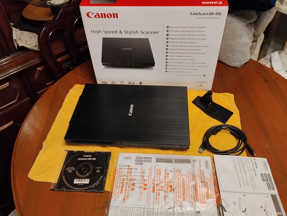Scanner de fotografia Canon Lide 400
