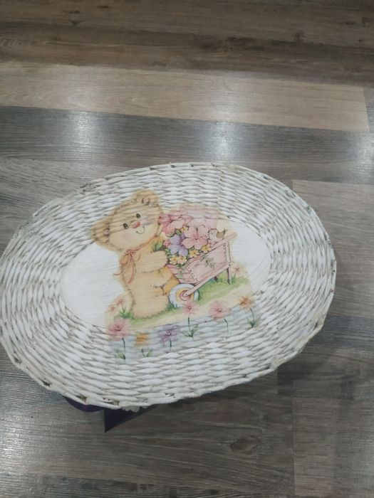 Корзина декоративна