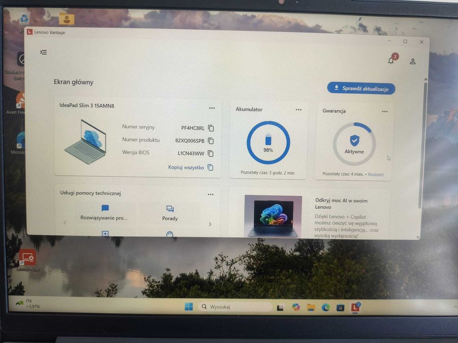 Laptop Lenovo Ryzen 3- 7320U/8GB/512GB/W11H