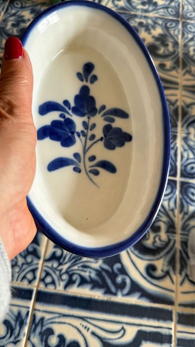 Loicas de porcelana variadas