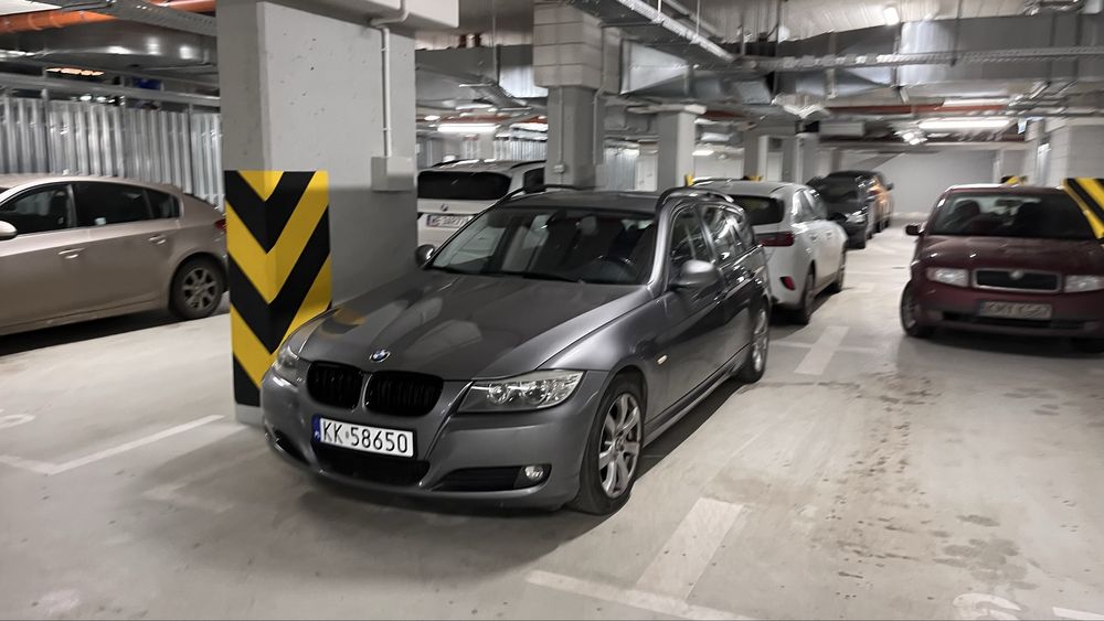 BMW E91 2.0 d - 2010 - uszkodzona szyba - długie oc/pt