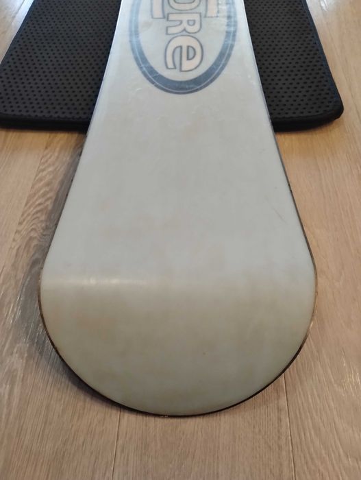 Deska snowboardowa- Core- długość 146cm