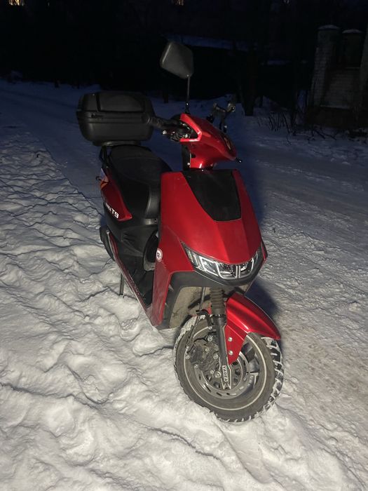 Продам електроскутер ADEO T9