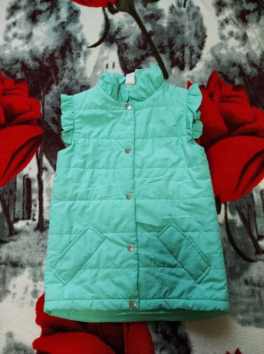 Стильна,модна жилетка для дівчинки 7-8 р