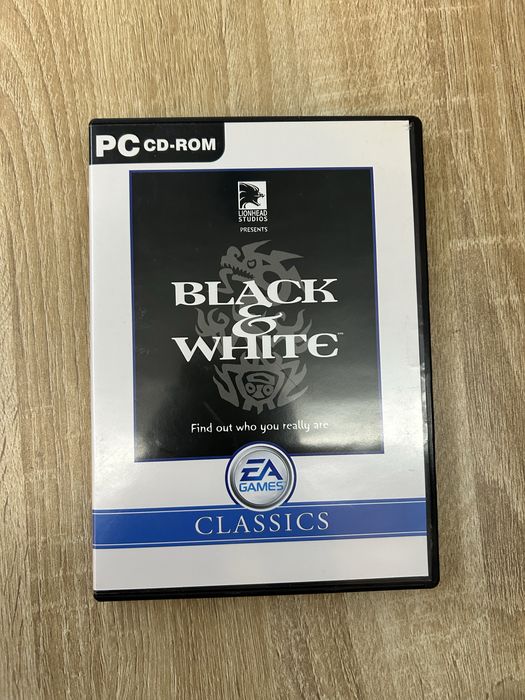 Black and white 1 pc