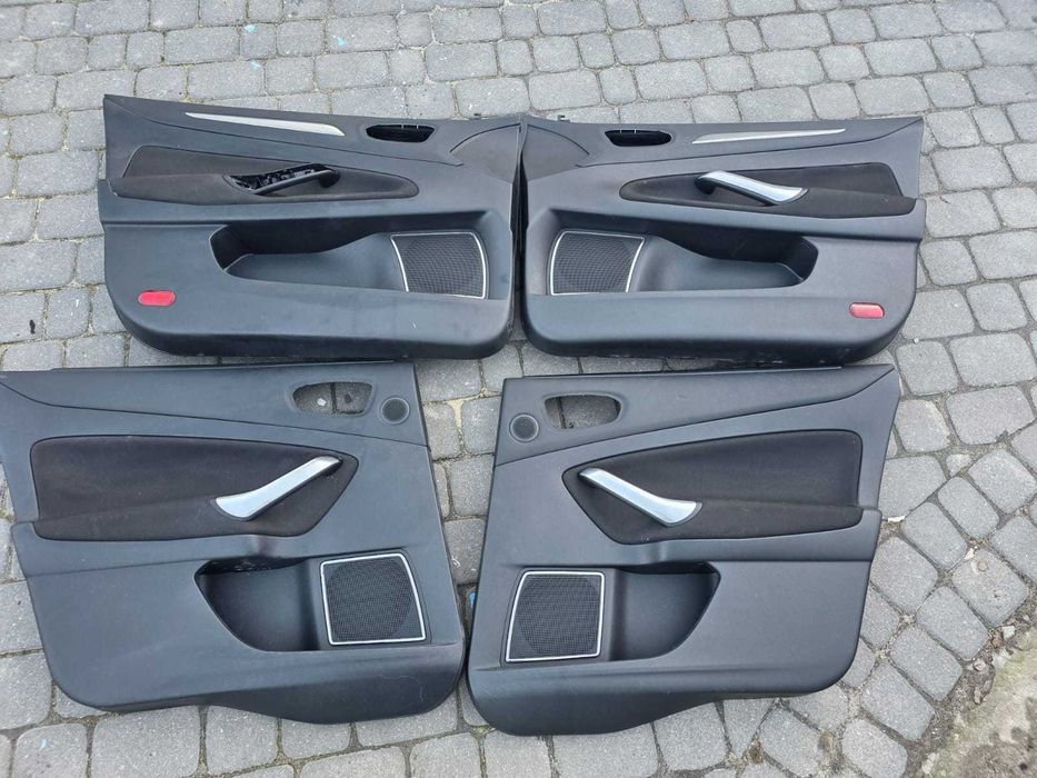 Boczek drzwi prawy przód i tył lewy przód i tył Ford Mondeo MK4
