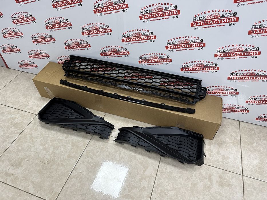 Volkswagen Passat R Line решітка бампера