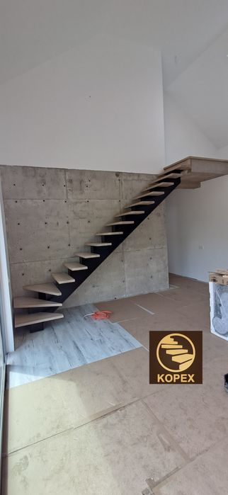 Schody drewniane/ schody z drewna