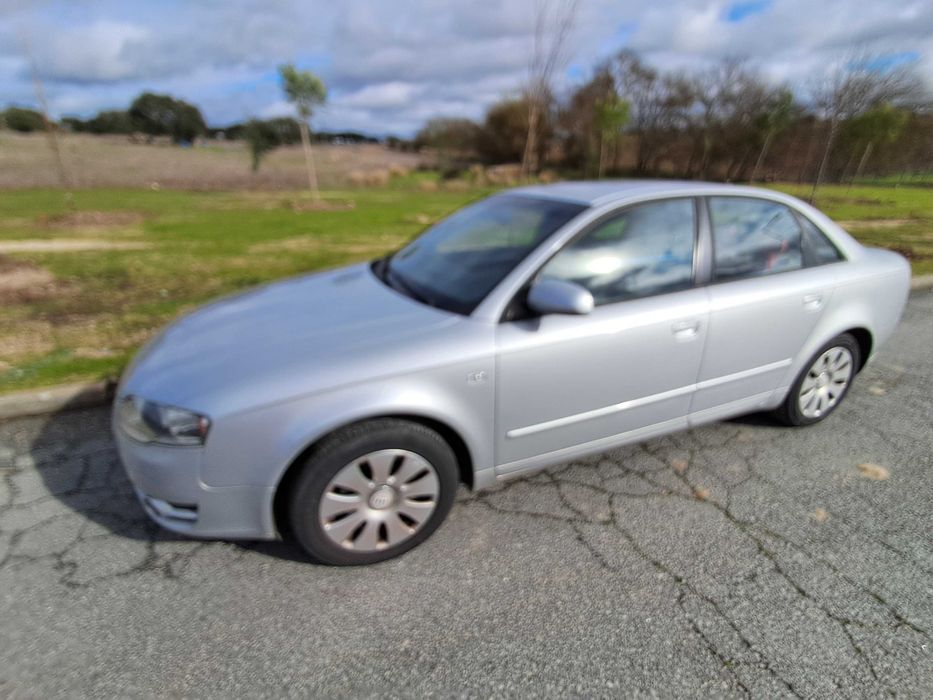 Audi A4, em excelente estado