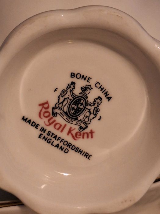 Zestaw śniadaniowy Royal Kent trio porcelanowe Anglia