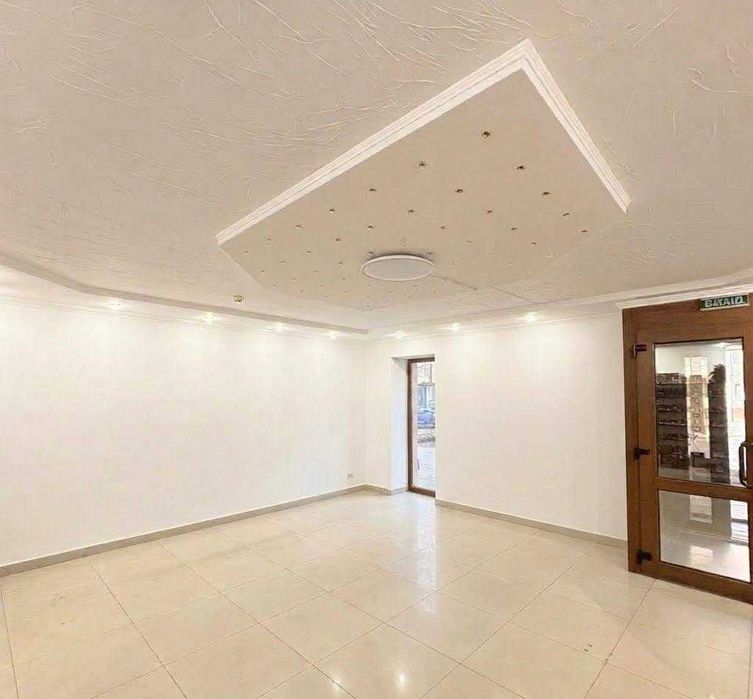 Оренда  фасадного комерційного приміщення