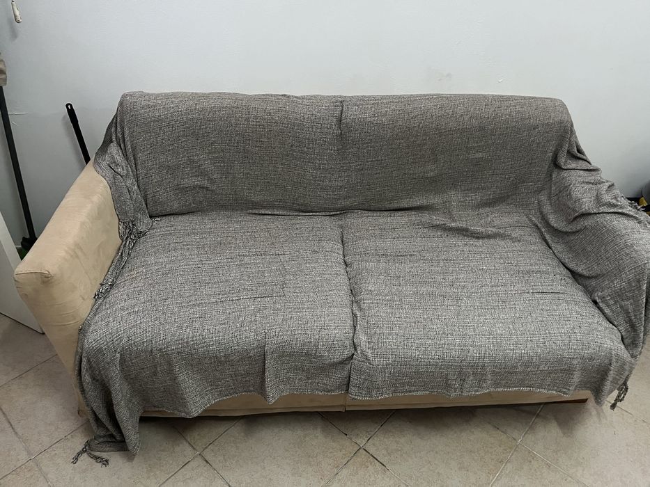 Sofa 2 lugares .