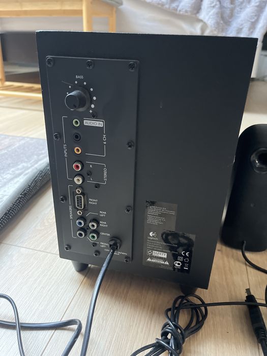 zestaw głośników komputerowych 5.1 (surround) firmy Logitech