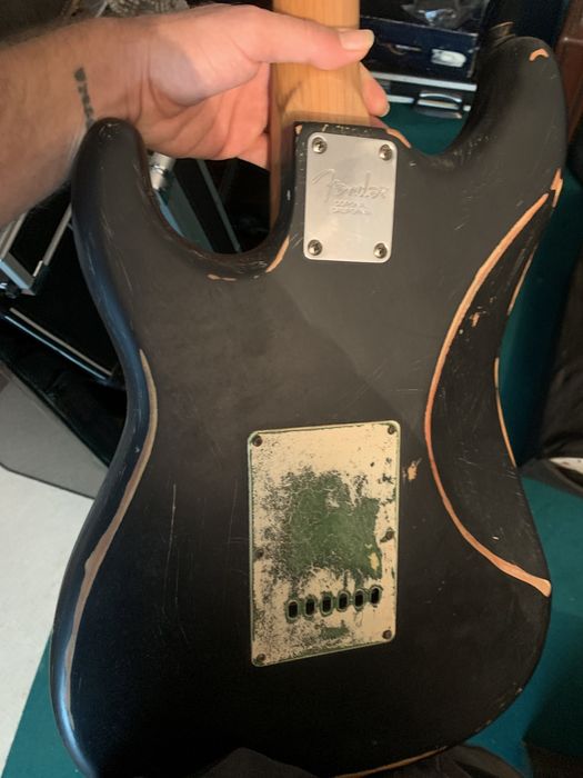 Frankenstrat troco por instrumento ou hardware