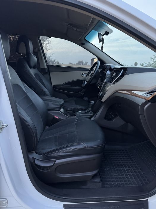 Hyundai Santa FE 2014 VIN KMHST81CBEU294640 фото оголошення 7 з 8