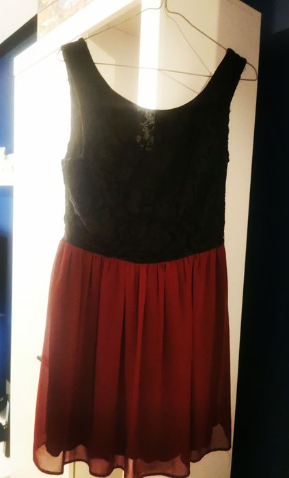 Sukienka L Czarna Koronka Bordo