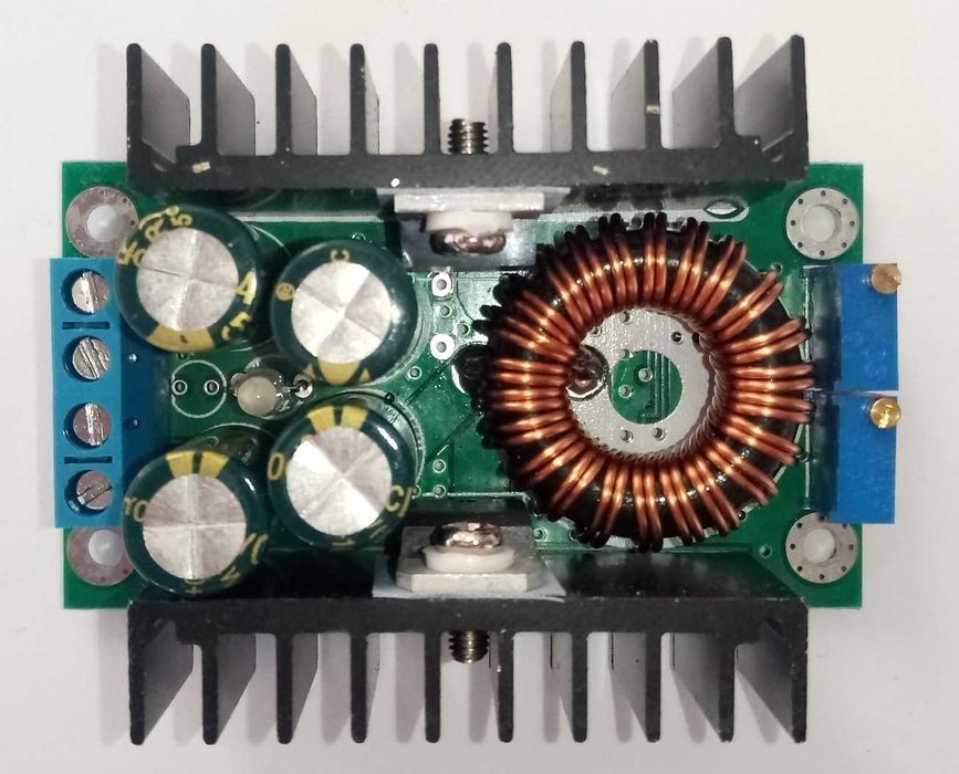 DC-DC знижуючий ШИМ перетворювач на 9А