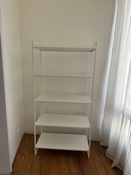 Estante metal ikea