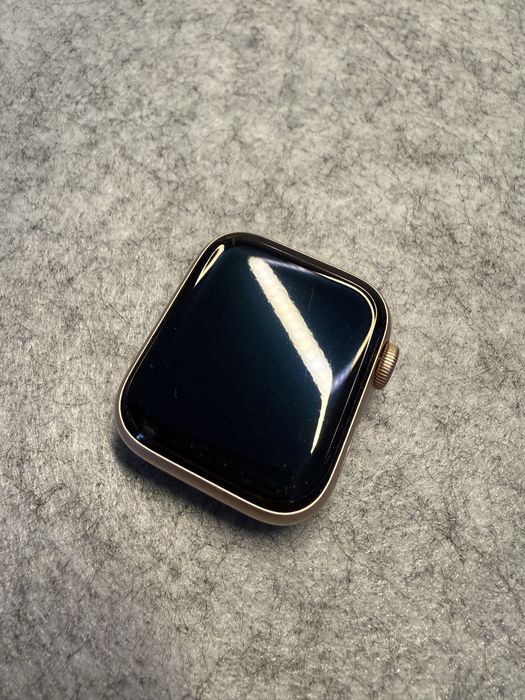 Apple Watch SE 40 mm