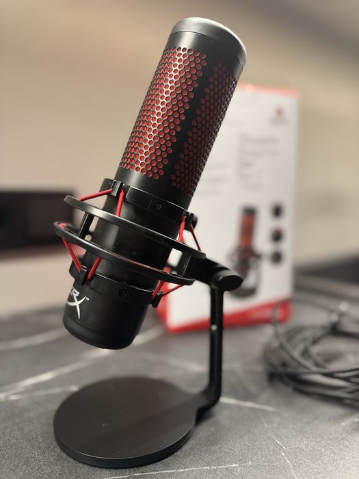 Продам микрофон HyperX в хорошем состоянии