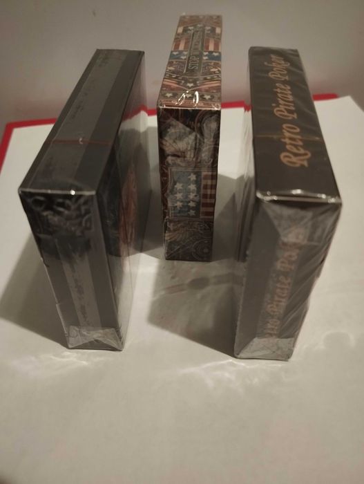 Карты игральные пластиковые