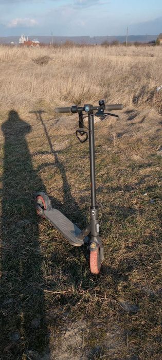 Xiaomi MI electric scooter esential