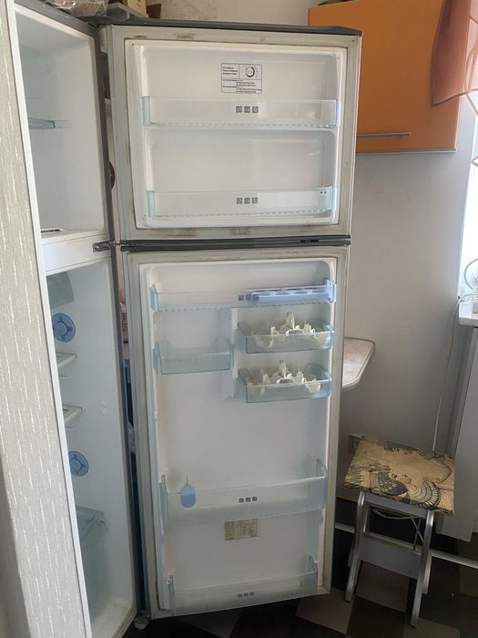 Продам холодільник