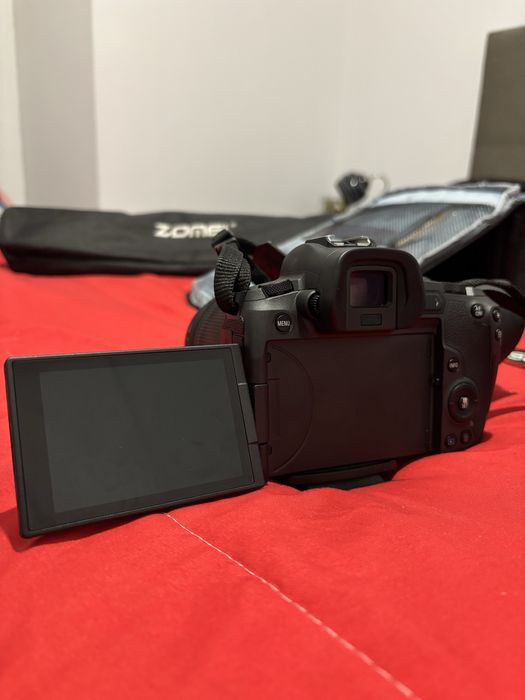 Canon EOS R Completa
