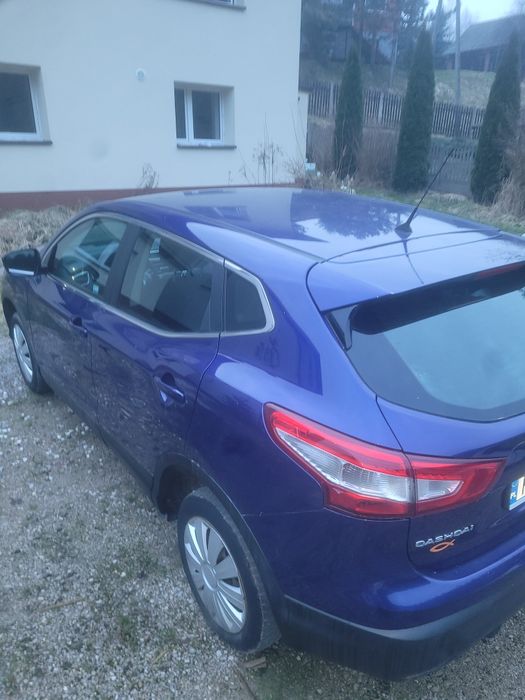 Nissan Qashqai 1.2 benzyna uszkodzony  zamiana