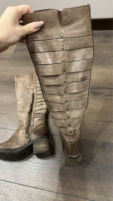 Сапоги шкіряні жіночі