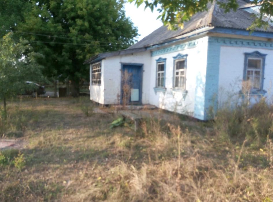 Продам будинок у м. Решетилівка  (поруч з центром)