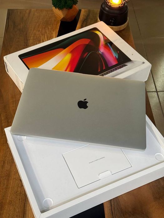 Open Box Apple MacBook Pro 16'' i9/16/1TB Silver (MVVM2) 2019: 35 000 ...