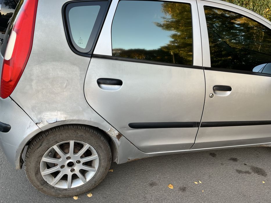 Mitsubishi colt 2006
