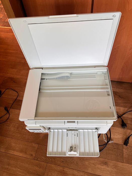 HP LaserJet Pro MFP M130nw (принтер, сканер, копір)