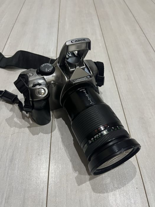 Продам фотоаппарат Canon DS 6040.