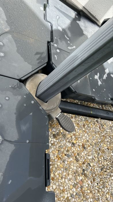Chapéu de Sol XL Giratório + Bases Incluídas – Para Reparação