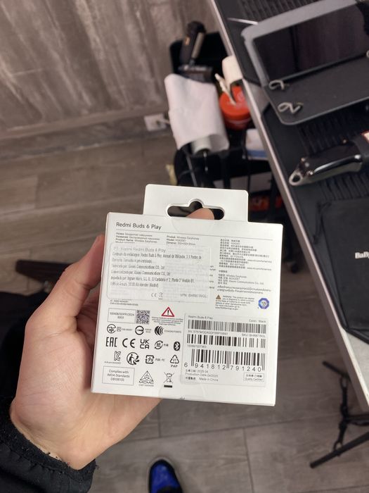 Auriculares Redmi Earbuds 6 Play Selado