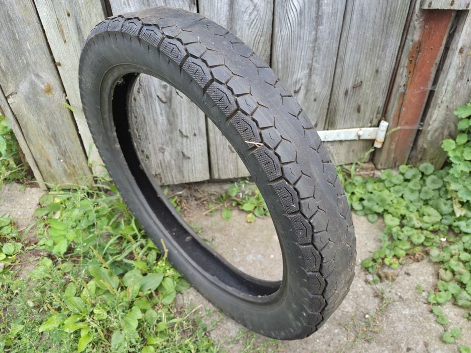Мотошини 100/90 R19 та 3.25-18