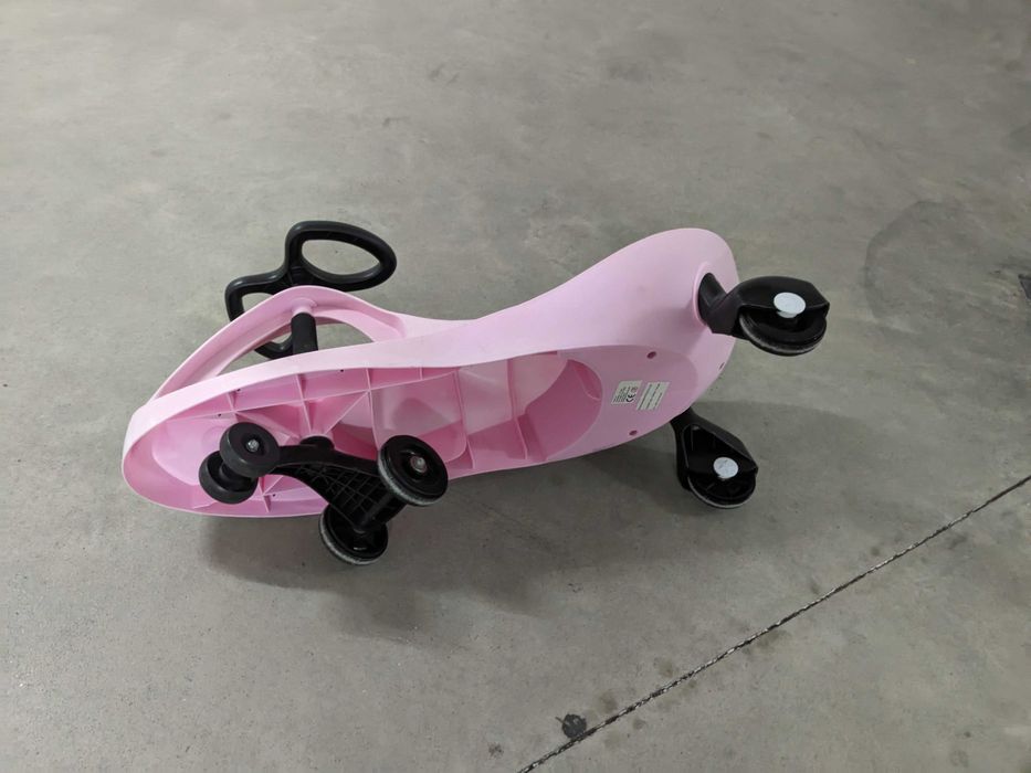 Swing Car - Carro Vai-Vem Infantil Rosa