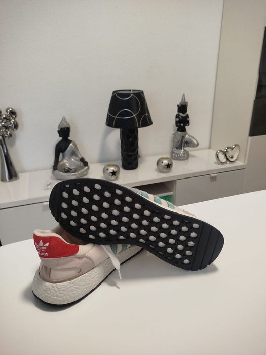 Adidas praticamente novas tam40/41