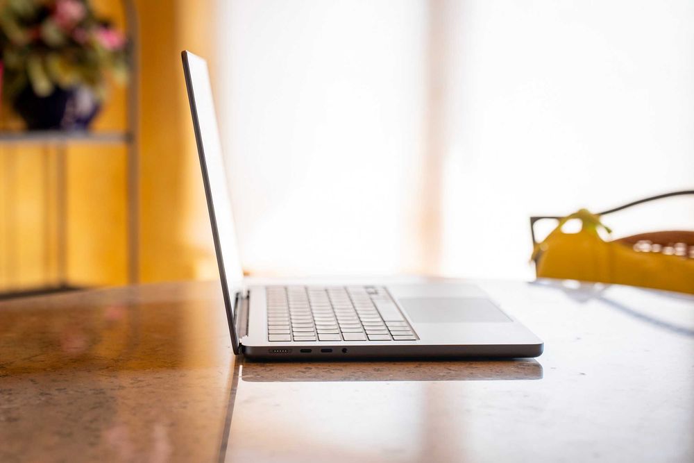 Macbook pro 14" 2026 M5 Pro | 24GB RAM | 1TB SSD | Como Novo